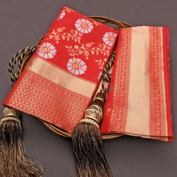Red_Embellished_Banarasi_Jacquard_Saree_(Red)